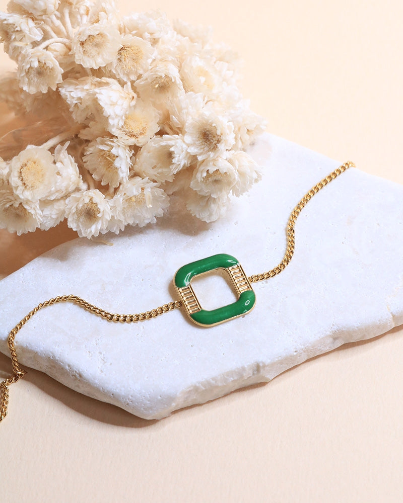 Collier vert émeraude, création artisanale Aurélie Joliff, bijouterie Bordeaux.