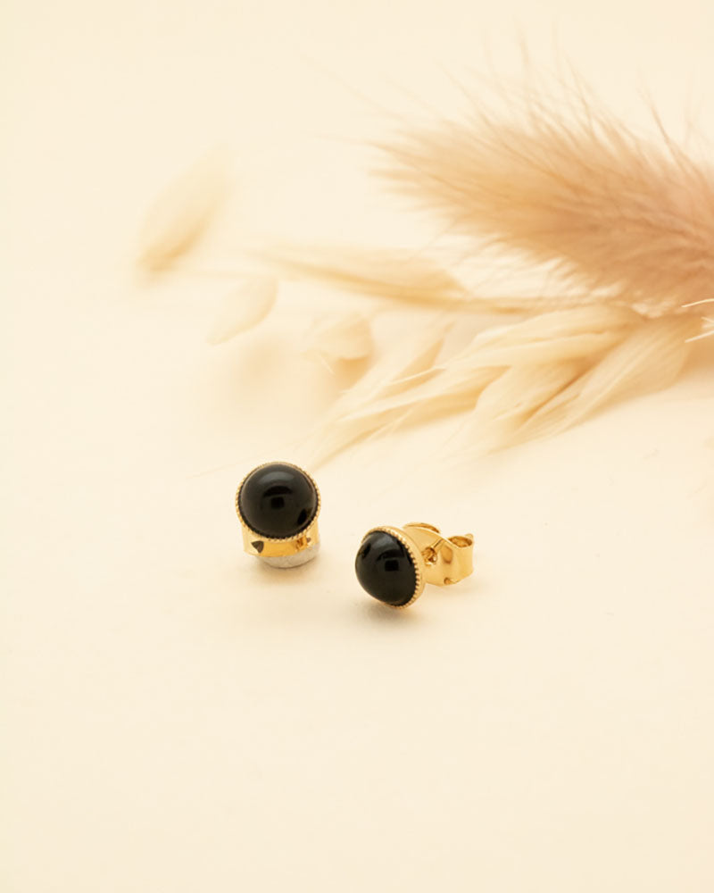 Boucle onyx, création artisanale Aurélie Joliff, bijouterie Bordeaux.
