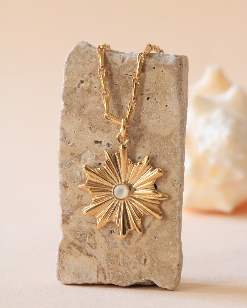 Collier Résurrection Nacre Blanche - Artisanat Bordeaux
