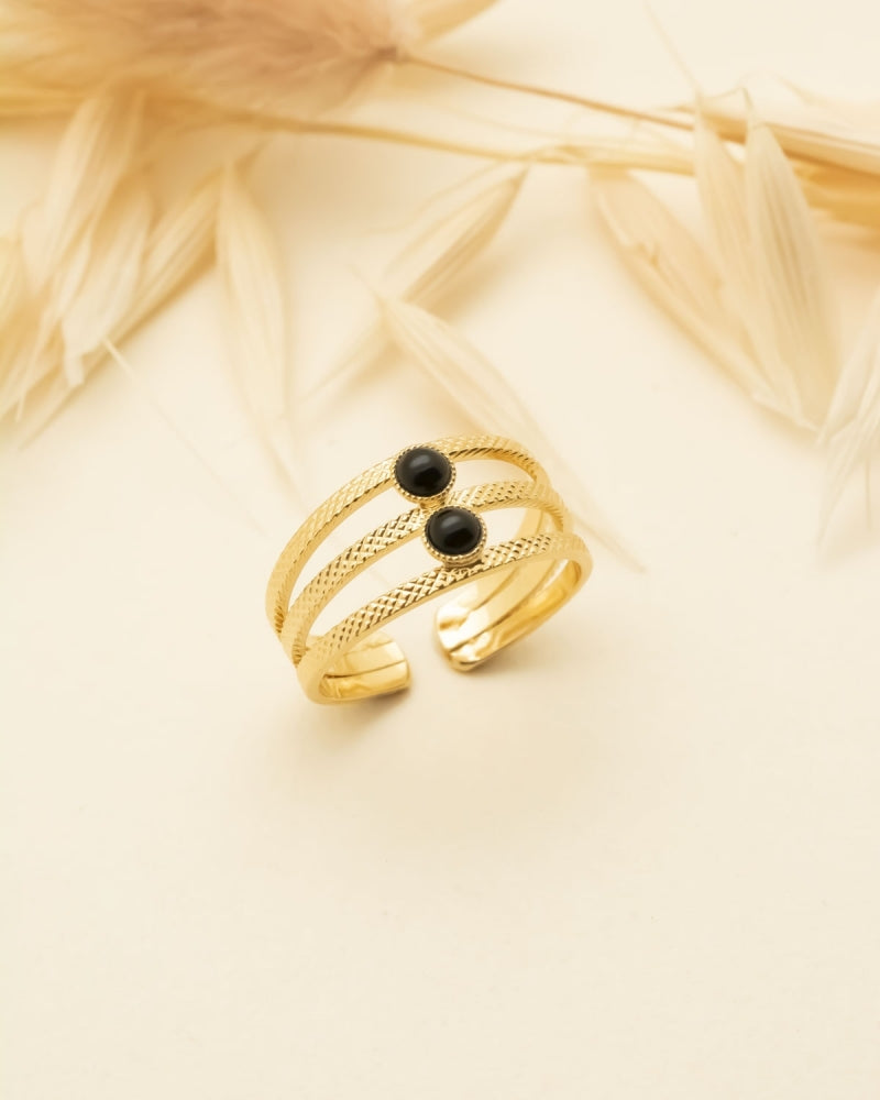 Bague agate noire, création artisanale Aurélie Joliff, bijouterie Bordeaux.