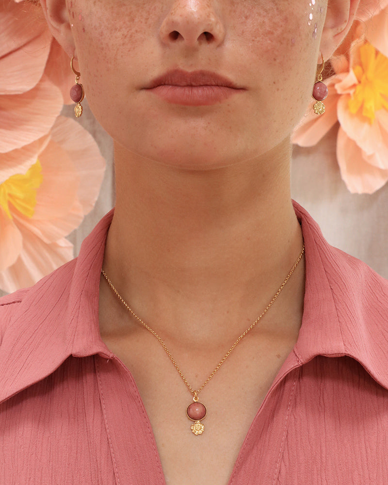 Collier Eclosion Rhodonite Portée - Artisanat Bordeaux